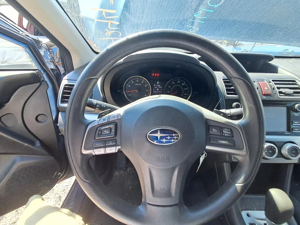 Volante usado se adapta a: Subaru Impreza 2015 grado A Foto 2 de 4