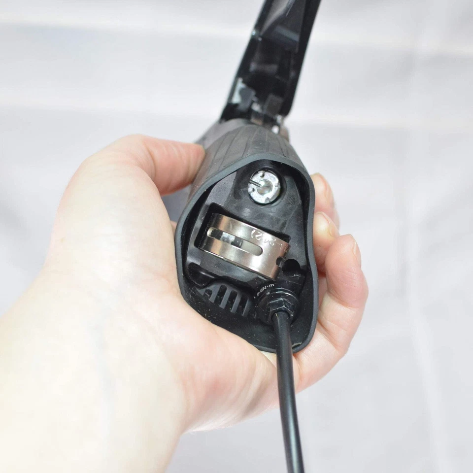 Shimano Ultegra ST-R8020 + BR-RS785-R Hydraulic Right/Rear Shifter/Brake - Image 4 of 4