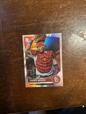 2023 Topps Big League Baseball Yadier Molina Uncommon Rainbow Foil #231