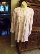 Excellent MISS ELAINE Pink Floral Nightgown Size M 2