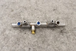 Audi A4 A5 A6 A7 A8 Kraftstoffverteiler rechts 06E130090AD fuel rail 3.0 TFSI