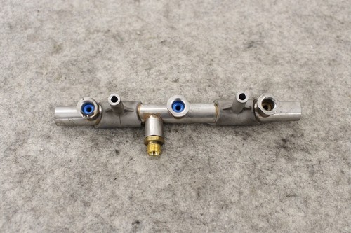 Audi A4 A5 A6 A7 A8 Kraftstoffverteiler rechts 06E130090AD fuel rail 3.0 TFSI