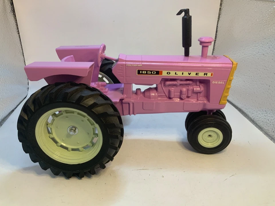 SUPER RARE 1/16 Scale Purple Oliver 1850 Tractor Louisville Farm Show 2007 nobox - Image 2 of 4