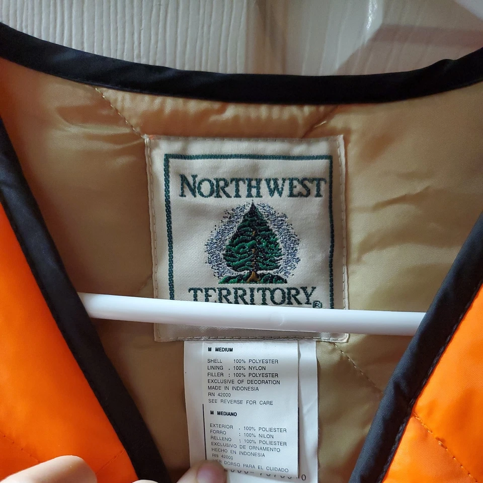 Northwest Territory Quilted Hunting Vest Orange Men’s Medium - Image 2 of 4