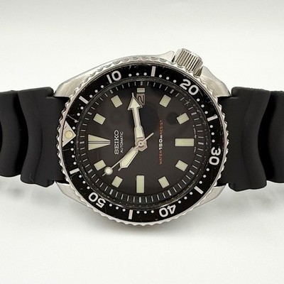 Seiko 7002-7000 Vintage Date Scuba Divers St.Steel Blk Slv