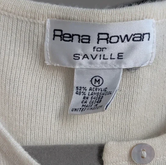 Vtg Lambswool Cardigan Women's Med Mother-of-Pearl Buttons Old Money Classic - Image 2 of 4