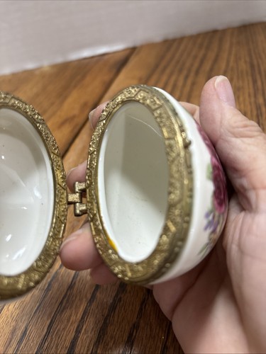 Floral Heart Shape Porcelain Hinged Trinket Box 3" Jewelry Box Vtg, 2000 - Picture 7 of 12