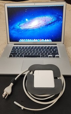 Rare Matte High-Res 15.4'' MacBook Pro Late-2011 (SSD, 203 Battery Cycles)