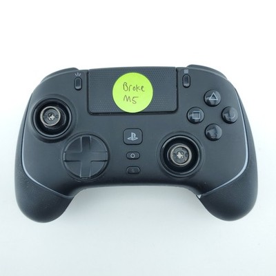 Razer Wolverine v2 Pro RZ06-0471 Wireless Gaming Pro Controller for PS5/PC