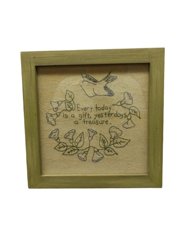Handgestickt gerahmt Jeder heute ist ein Geschenk, gestern ein Schatz Wandkunst. - Bild 1 von 3