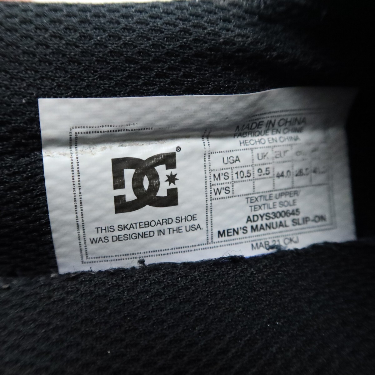 DC Skate Shoes Men's 10.5 Black White Manual Slip-On Sneakers