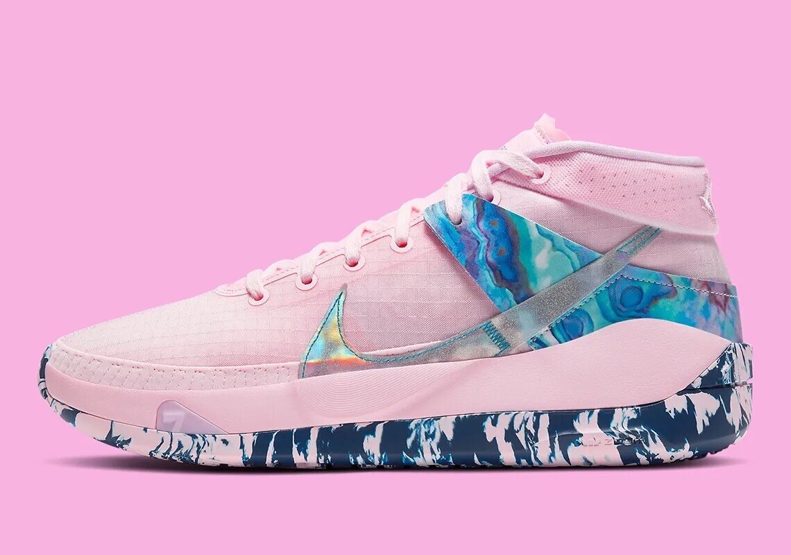 Size 18 - Nike KD 13 Aunt Pearl Basketball shoes - Gifts