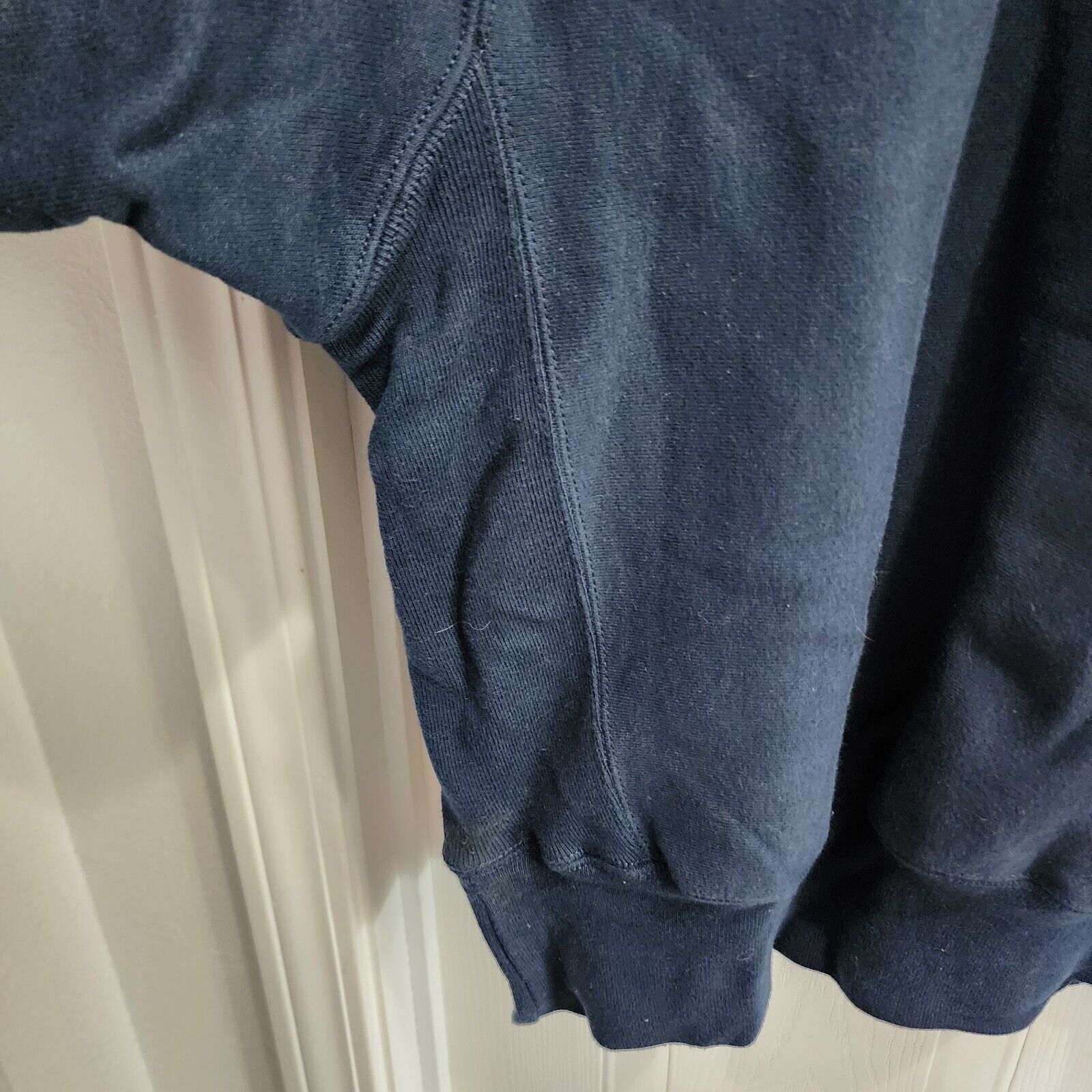VTG Reverse Weave CHAMPION Sweatshirt Mens Navy B… - image 9