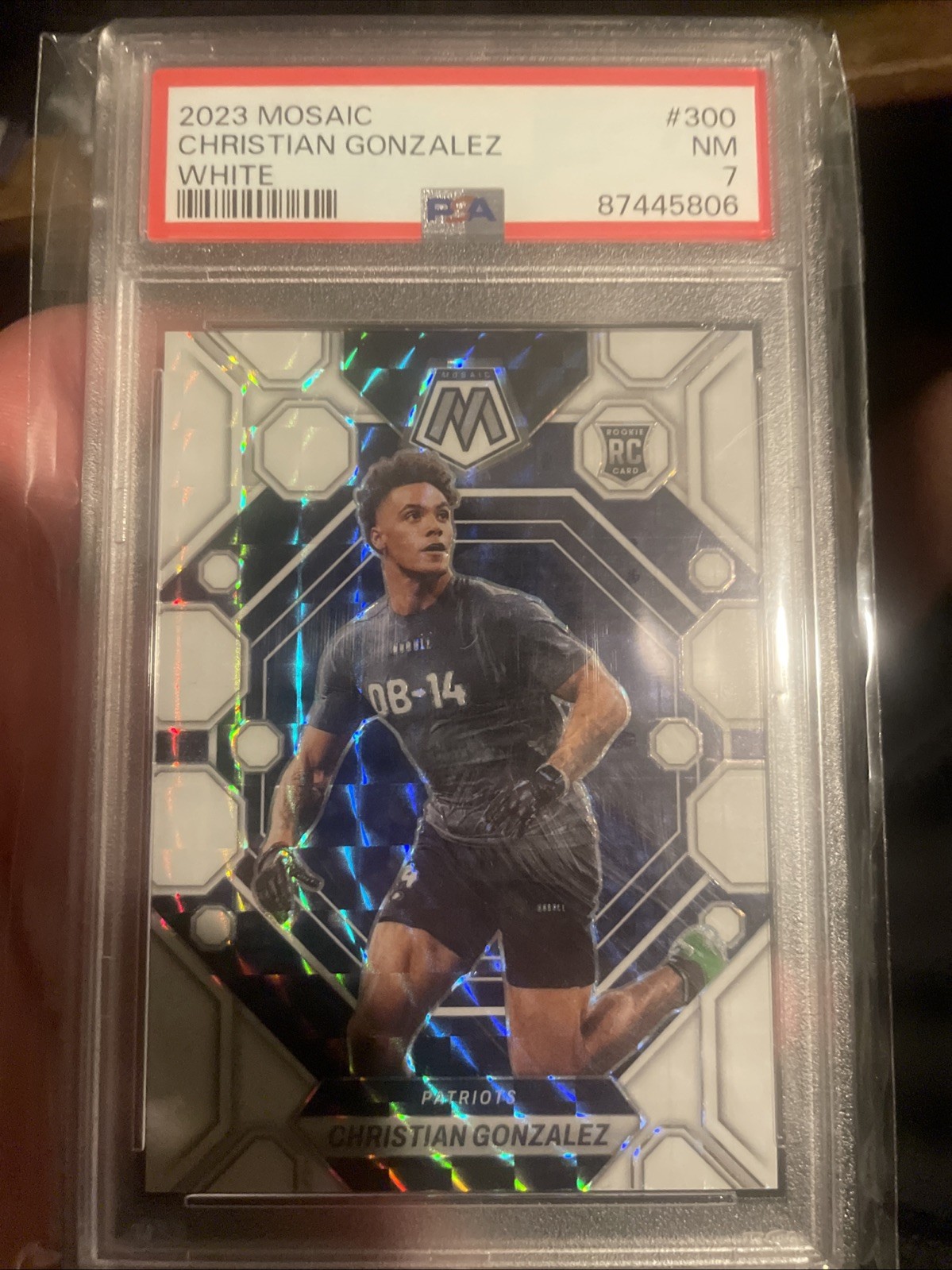 2023 Panini Mosaic - Rookies Christian Gonzalez #300 White Mosaic Prizm /25 (RC)