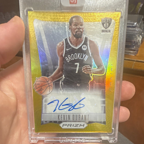 2021-22 Panini Prizm Kevin Durant FS-KDR Flashback Signatures Gold Auto /10