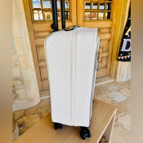 Michael Kors Small Trolley Travel Suitcase +Eva Tote Bag Set Luggage Optic White - Image 4 of 4