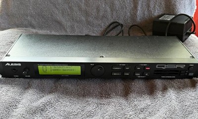 Alesis QSR 64-Voice Expandable Synthesizer Module