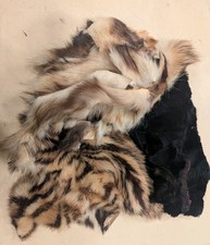 LOT OF GENUINE DYED SPOTTED MINK FITCH FUR SHEARED FUR FLY TYING 33