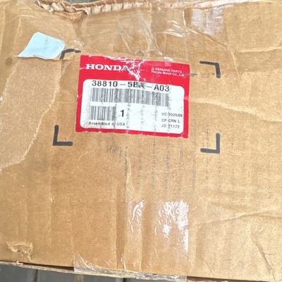 2016-2021 HONDA CIVIC A/C COMPRESSOR, NEW GENUINE OEM PART, P/N 388105BAA03