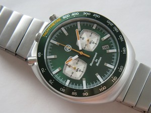 seiko green chronograph