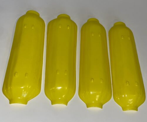 Vtg Yellow & Green Corn Flower Salt & Pepper Shakers W/4 Trays Lake Home Camping - Picture 10 of 14
