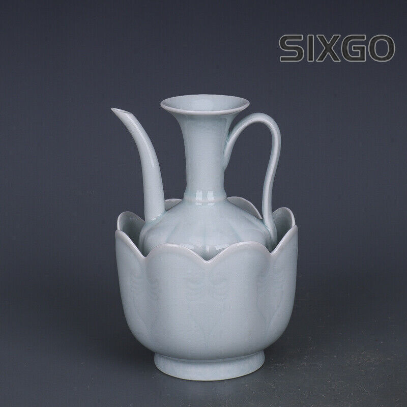 7.1" China Song Porcelain Lake Field Kiln Shadow Green Glaze Lotus Flower Teapot