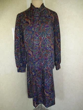 Vintage 1970s 1980s Knitmakers Skirt Suit Set 16 M L Top Blouse Purple Paisleys