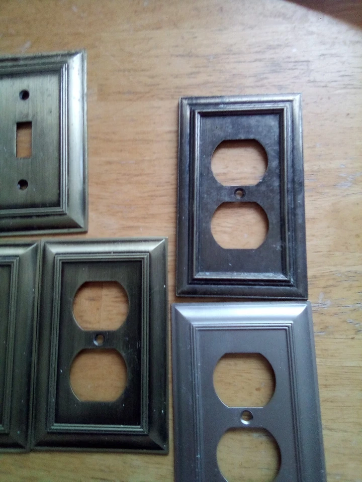 Fundas de salida de bronce y variedad 5 incluidas Foto 3 de 3