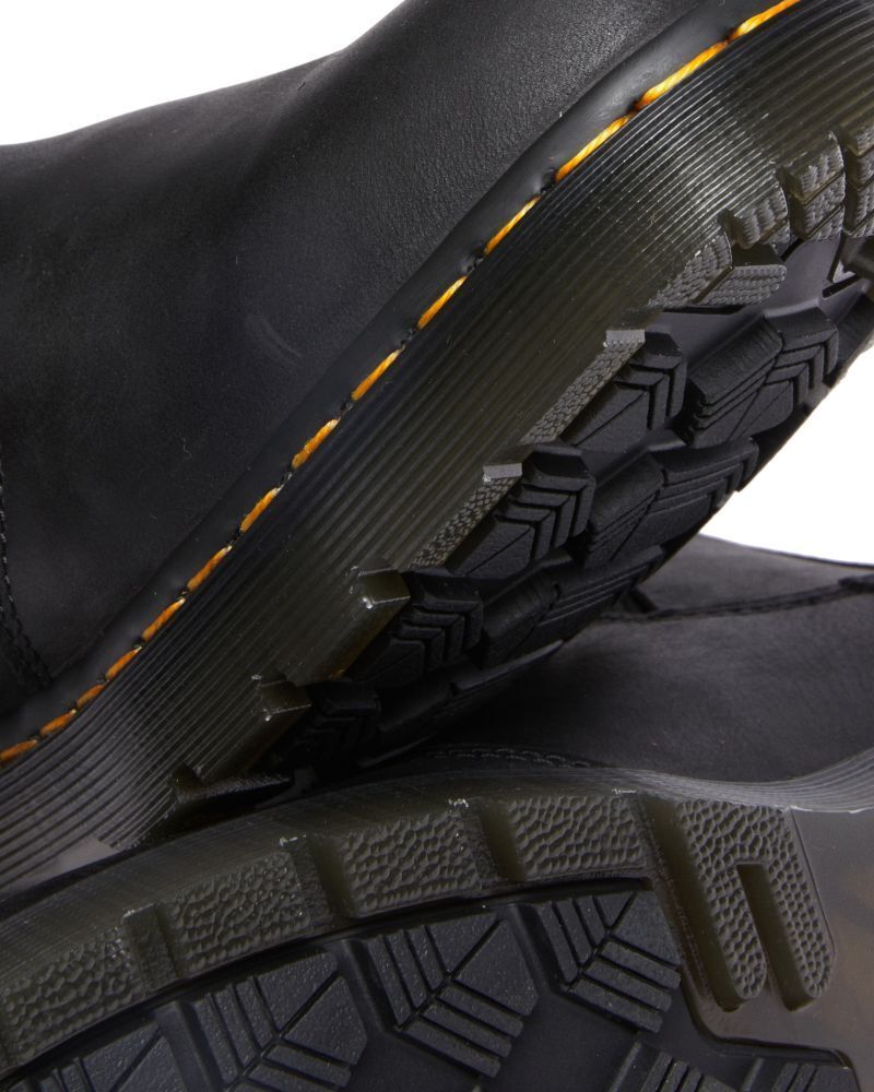 Dr Martens Slip On 2976 Black Outlaw WP 31262001 wie Leonore Dr Martens Slip On 2976 Black Outlaw WP 31262001 wie Leonore