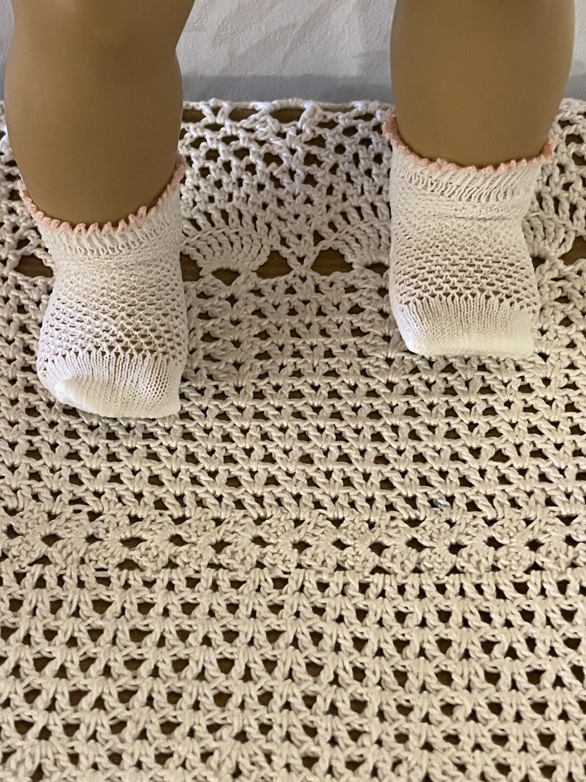 SAOLA PIACEVOLE COMPAGNIA American Girl Bitty Baby IL NOSTRO NUOVO BAMBINO Calzini sbiaditi solo 1990