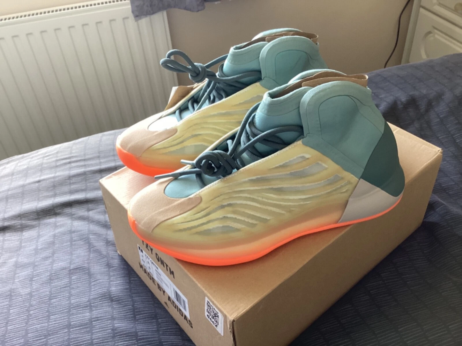 Adidas Yeezy QNTM HI Res Coral (HP6595) UK 8 5