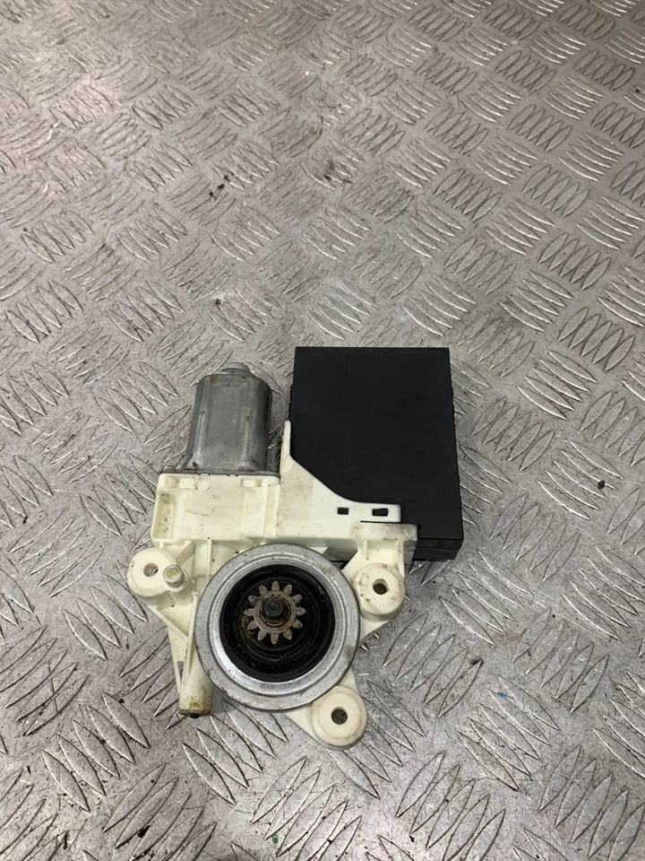 Volvo V40 2006 motor ventana delantera lado del pasajero 30737677 #2 Foto 3 de 3