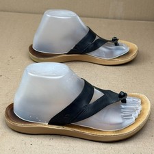 OluKai Womens Kaekae Koo Black Leather Thong ...