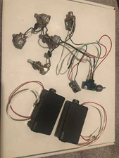 EMG 81 / 85 Active Guitar Pick Up Set with PA2 Gain Boost Switch