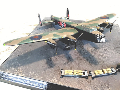Staples & Vine  - Avro Lancaster  1:144  -  '' Phantom of the Ruhr ''  100 sqn RAF