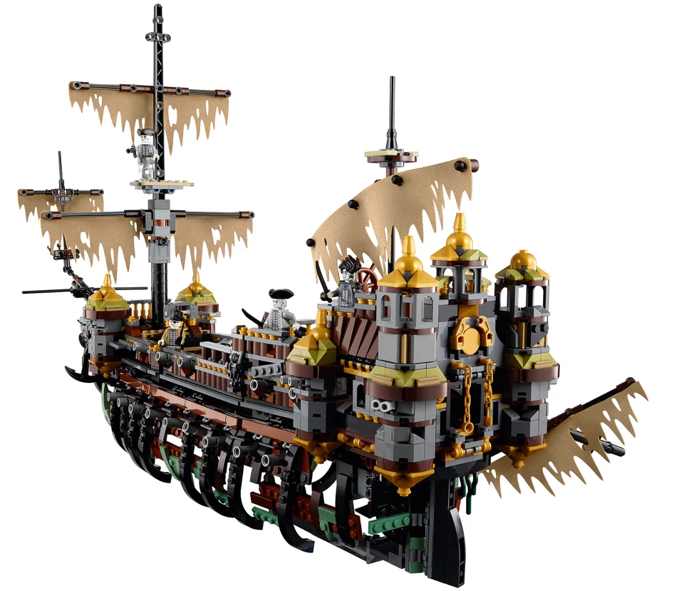 LEGO PIRATES OF THE CARIBBEAN: Silent Mary  (71042) CUSTOM (With Figures) - Image 2 of 3