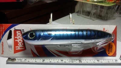 HEDDON, CHUG'N SPOOK, TOUGH ''MACKEREL'' PATTERN W/SALT WATER HOOKS, NEW IN PKG