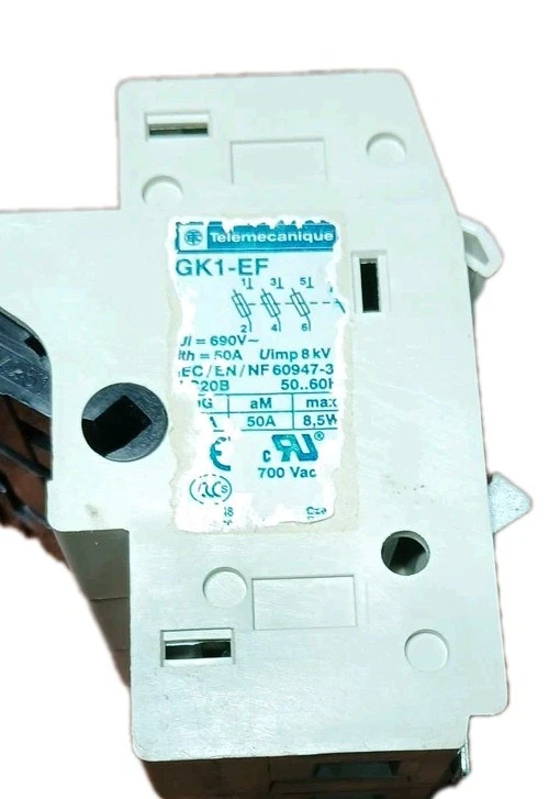 Portafusibles Telemecanique GK1-EF (50 Amperios) 690Vac 8kV 3 Polos  Foto 2 de 2