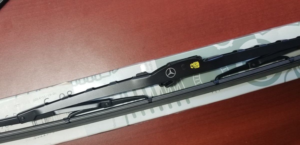 Mercedes-Benz ワイパーブレード 614mm A1248201145 NEW/OEM Mercedes-Benz Front Windshield Wiper Blade A1248201145