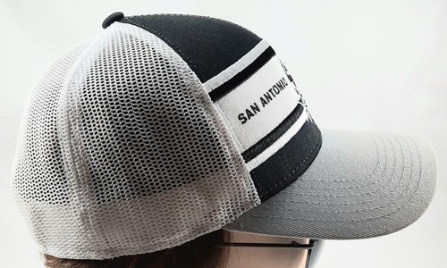 San Antonio Spurs Adidas Black White NBA Adjustable Snapback Hat Cap Mesh Back - Picture 4 of 6