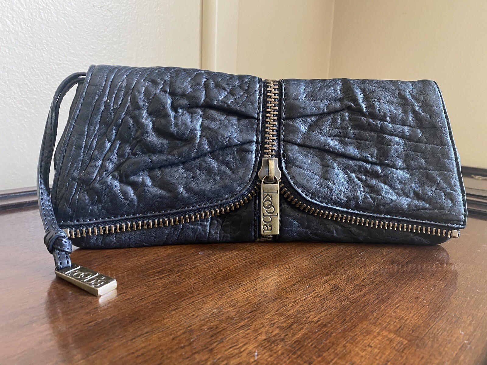 Kooba Black Clutch Leather Wristlet Bag Unique