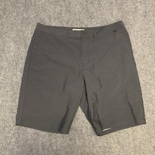 Travis Mathew Golf Shorts Men s Size - 40