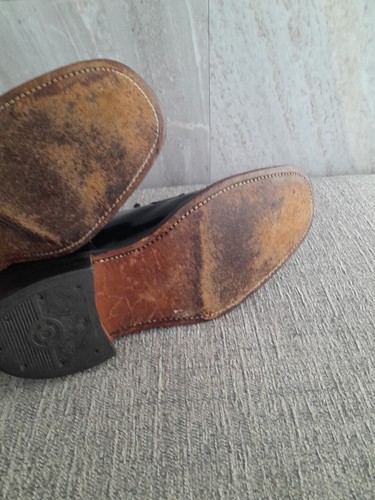Loake Black Leather Shoes VGC Size 8.5 - Picture 8 of 9