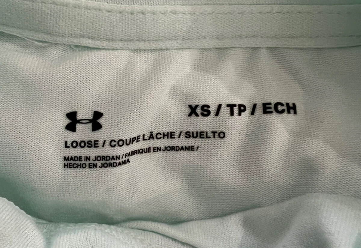 VETEMENTS Felpa leggera con cappuccio Under Armour con quarto di zip XS