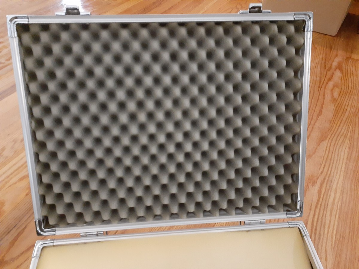 Kalimar Aluminum Attache Case Japan Hard Case Padded Inside Kalimar Aluminum Attache Case Japan Hard Case Padded Inside