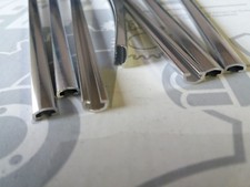 Satz Zierstäbe Zierleiste Kühlergrill Leiste Mercedes-Benz W 114,  W 115 /8 NOS