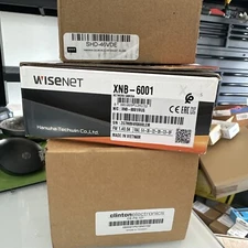 Wisenet XNB-60001 & Network Camera SLA-T4680V &  Door Mullion Mount SHD-46VDE