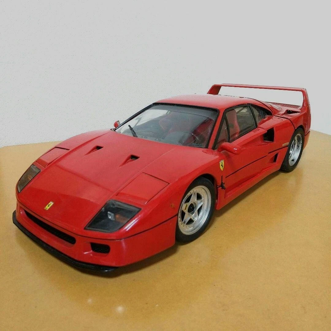 Legendary Super Car Model FERRARI F40 NOVA Assembled Diecast Model