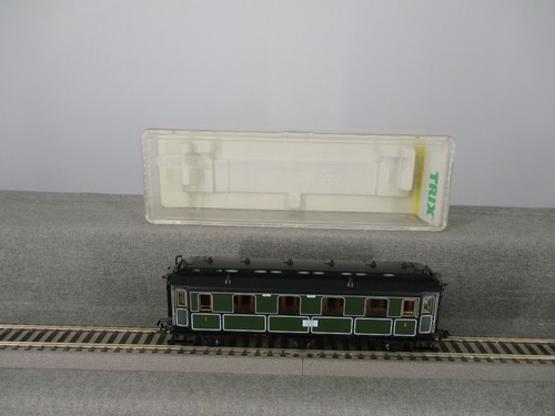 Trix Spur H0 23017 Personenwagen 1./2. Klasse der K.Bay.Sts.B. in OVP | Zustand: Gebraucht