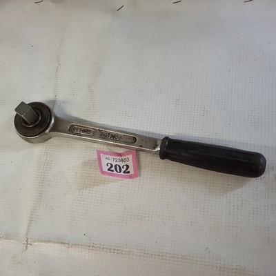GEDORE No1993Z- 1/2 inch Sq Drive-10  Long.Push Through Reversible Ratchet. G.C
